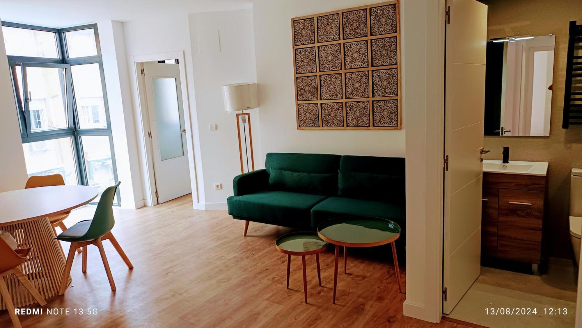 Madrid Urban Suites- Nuevo Apartahotel-7 Apartaments Boutique Full Equiped Екстер'єр фото